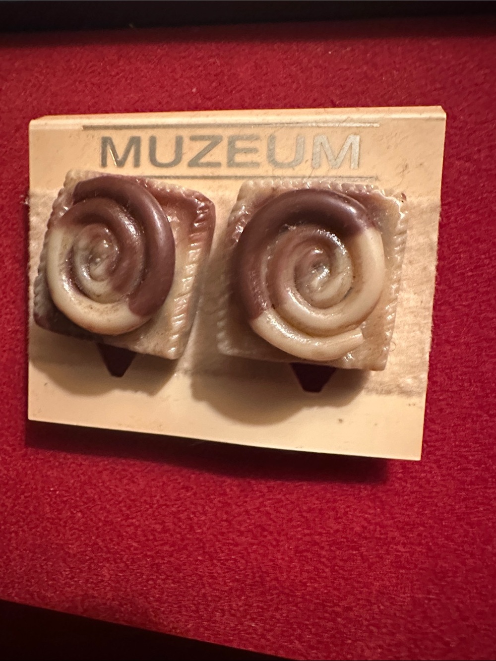 Vintage Muzeum Abstract Square Swirl Clip On Statement Earrings Neutral